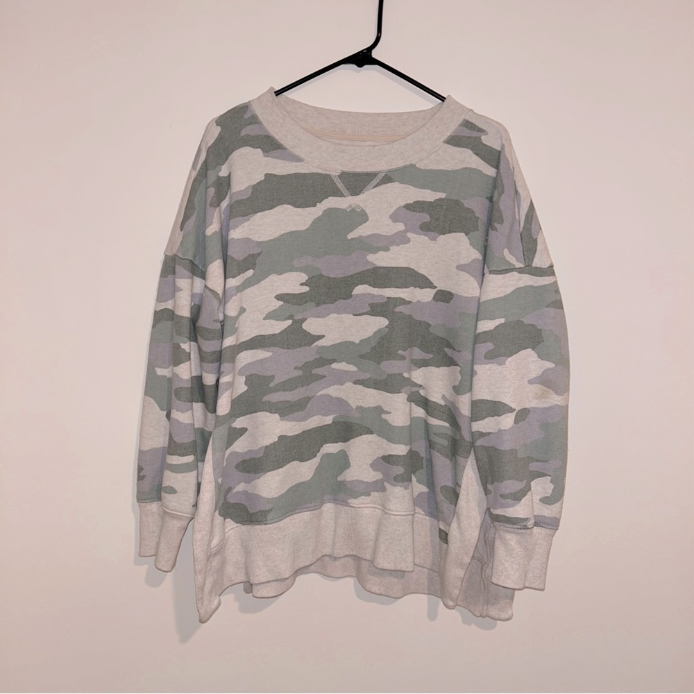 Aerie Pullover Crew Neck Army Camo Sweatshirt - Picture 2 of 7